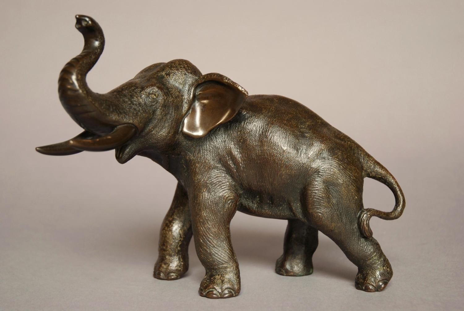 19thc Meiji Japanese bronze of an elephant