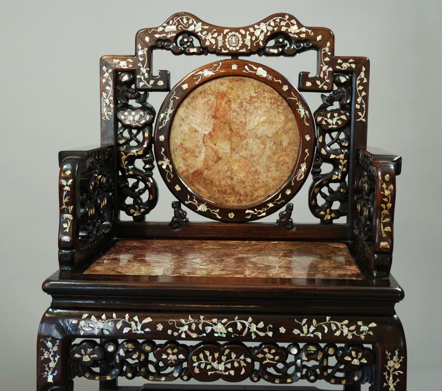 Chinese Qing dynasty inlaid hongmu chair