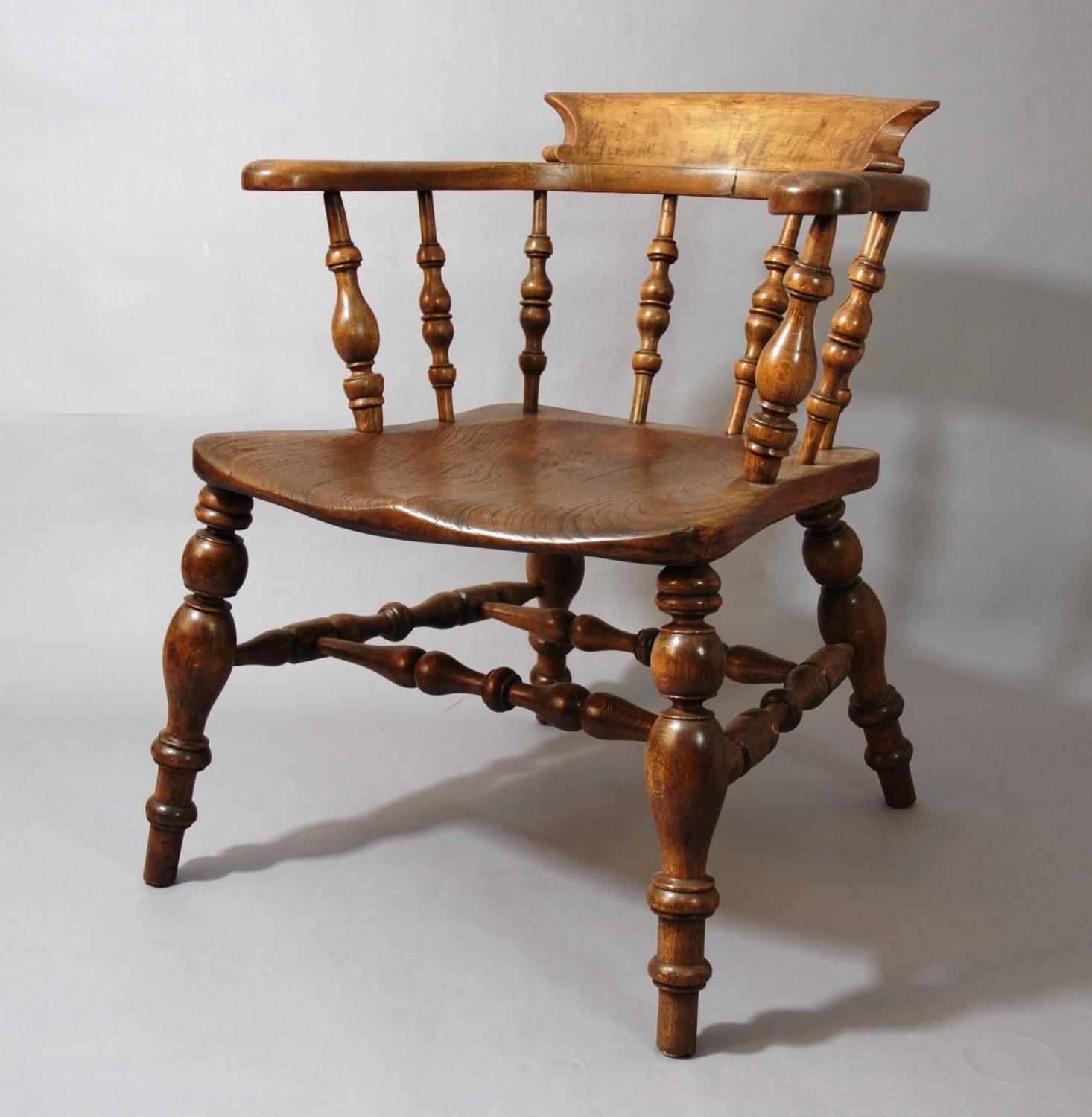 19thc Smokers Bow Windsor chair
