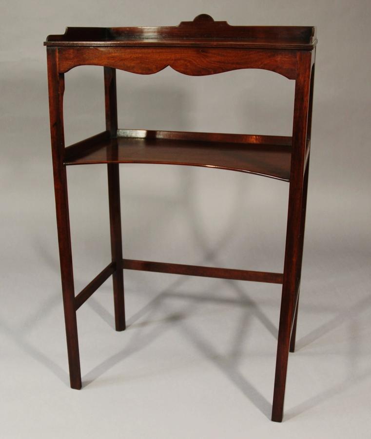 Early 19thc mahogany two-tier table