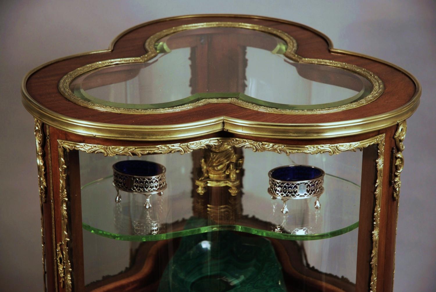 19thc French trefoil shaped vitrine table