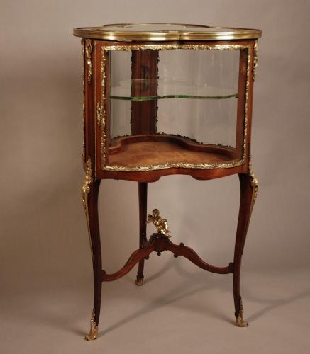 19thc French trefoil shaped vitrine table
