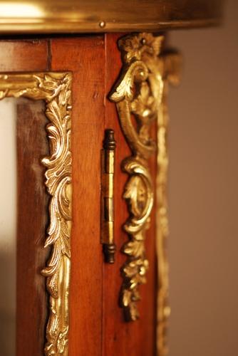 19thc French trefoil shaped vitrine table