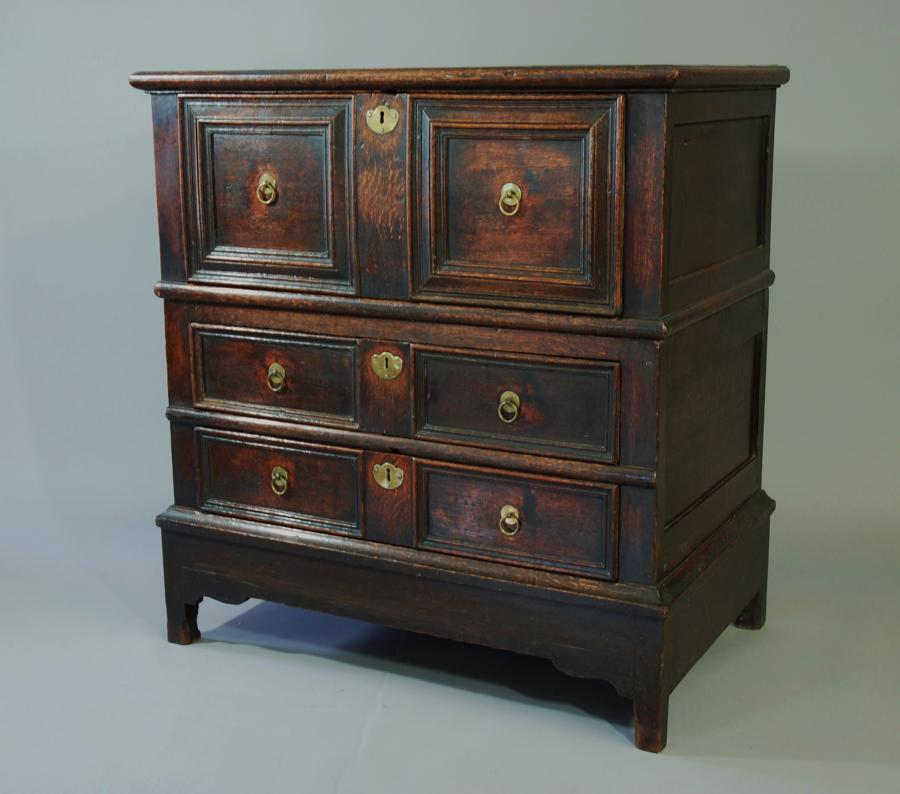 17th oak chest of drawers