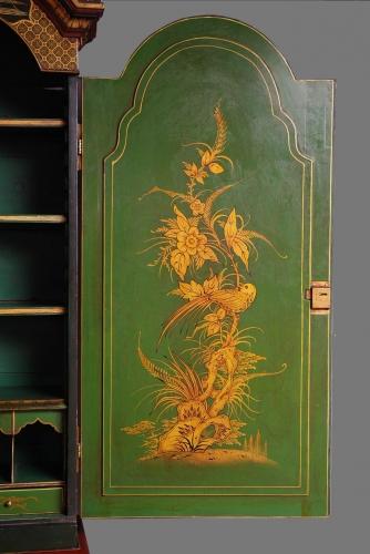 Chinoiserie lacquered bureau bookcase