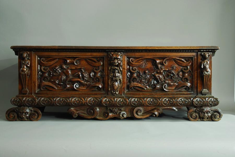 Italian late 16th century walnut cassone