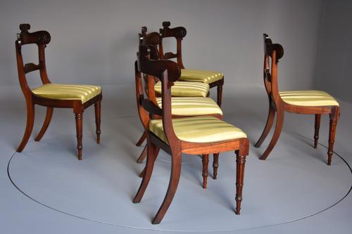 Fine quality set of six Regency rosewood dining chairs