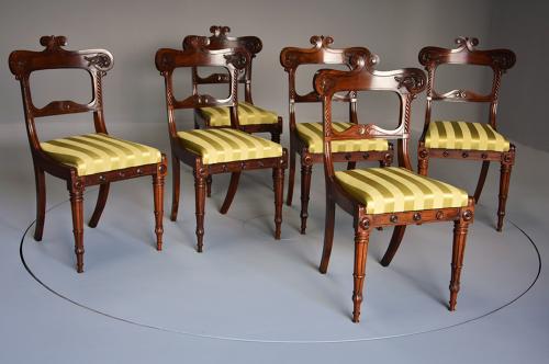 Fine quality set of six Regency rosewood dining chairs