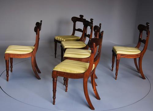 Fine quality set of six Regency rosewood dining chairs