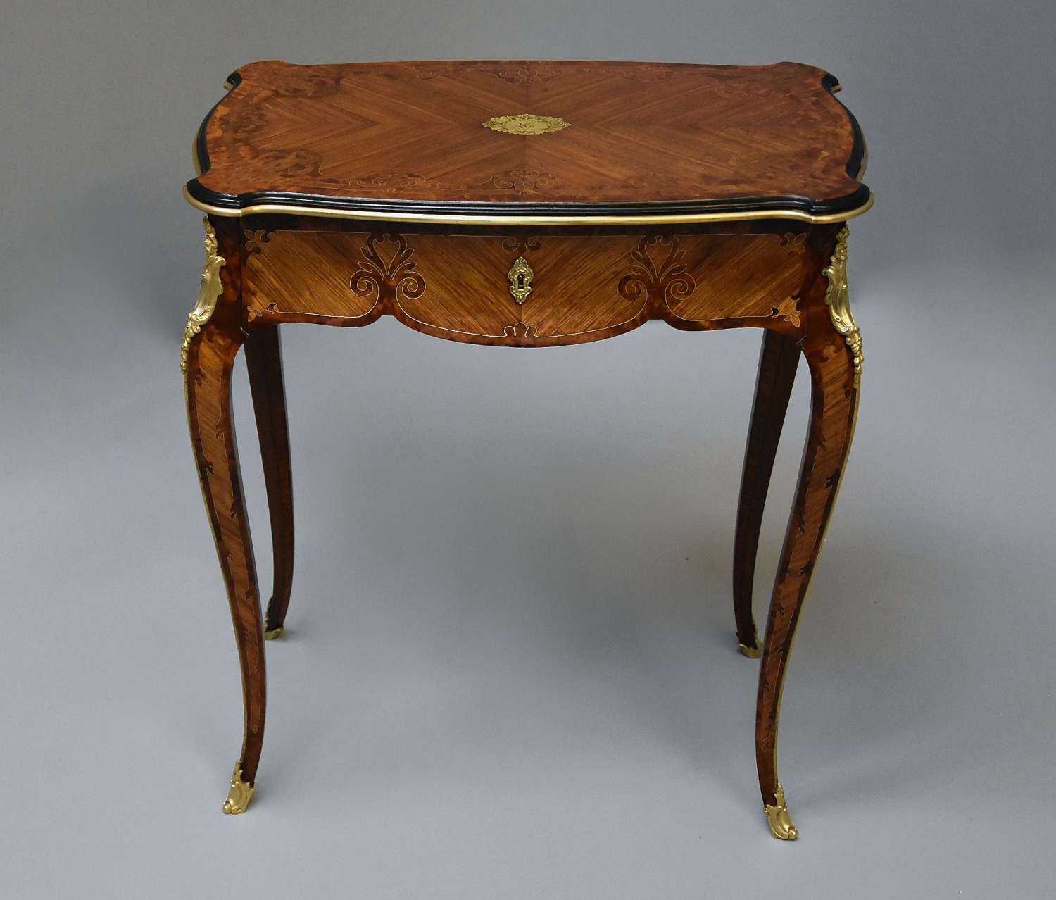Superb French 19thc Kingwood occasional table