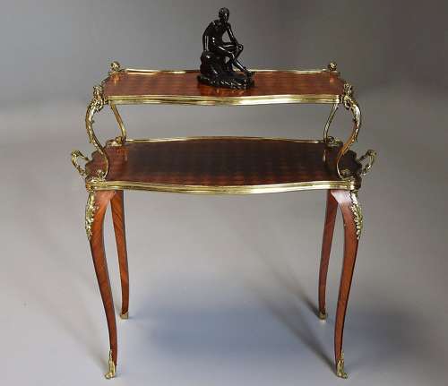 Fine quality French 19th century Kingwood two tier serpentine etagere