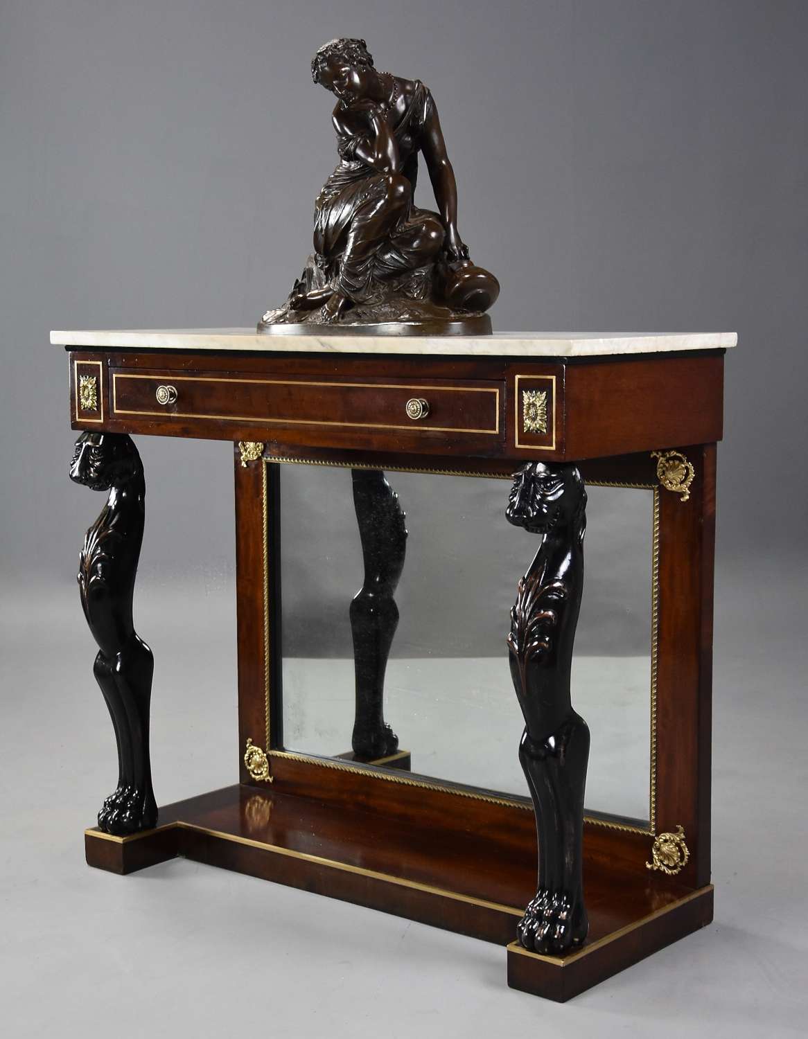 19th century Regency mahogany console table of small proportions