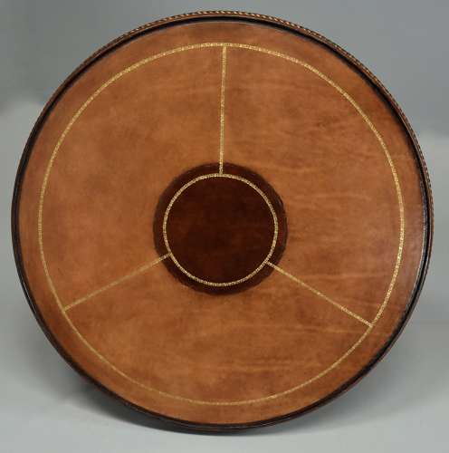 Fine quality 18th century Rococo style mahogany leather top tripod table