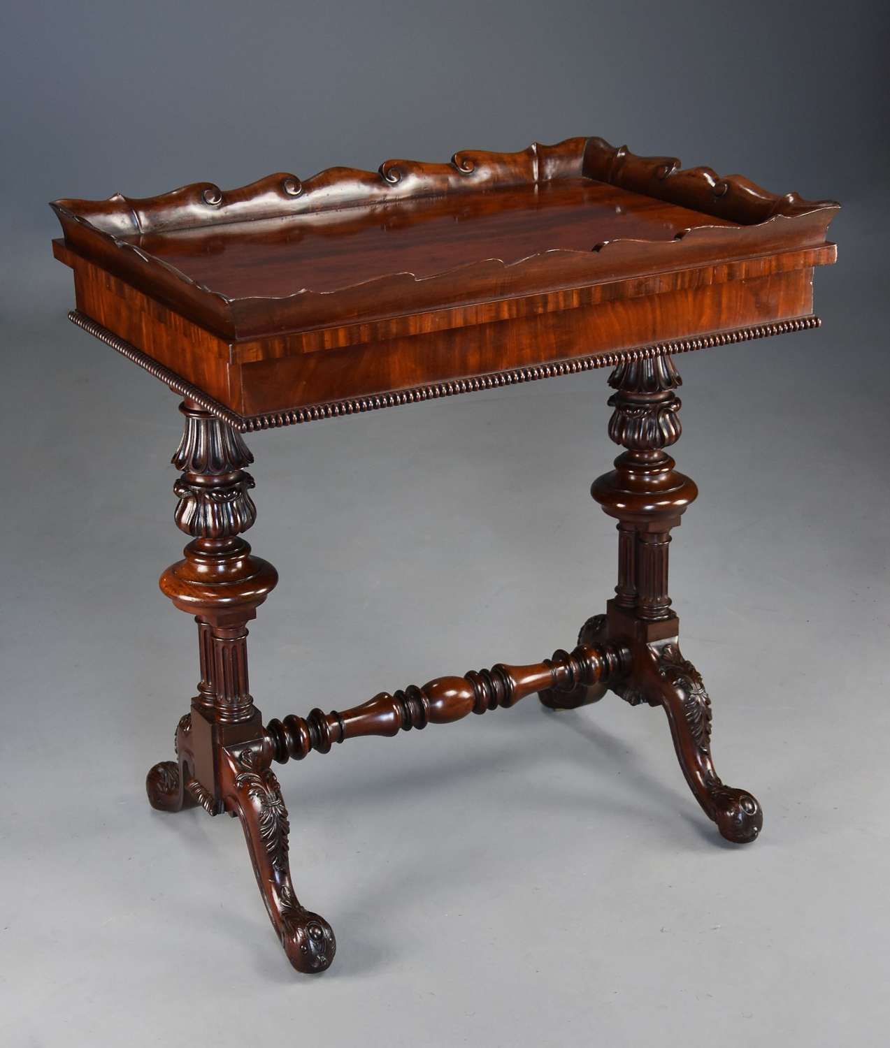 Superb quality early 19thc Regency Gillows mahogany work table