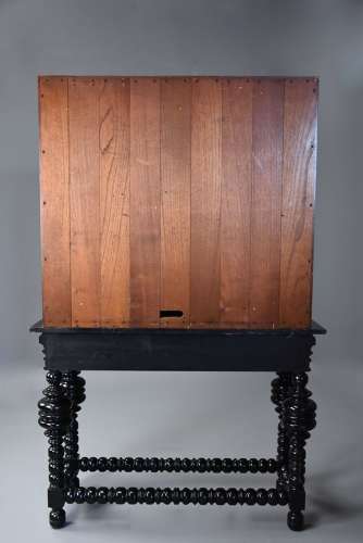 Superb quality 17th century Colonial style cabinet on stand