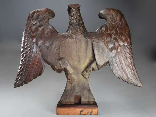 Exceptional large 18thc carved walnut eagle table or eagle carving