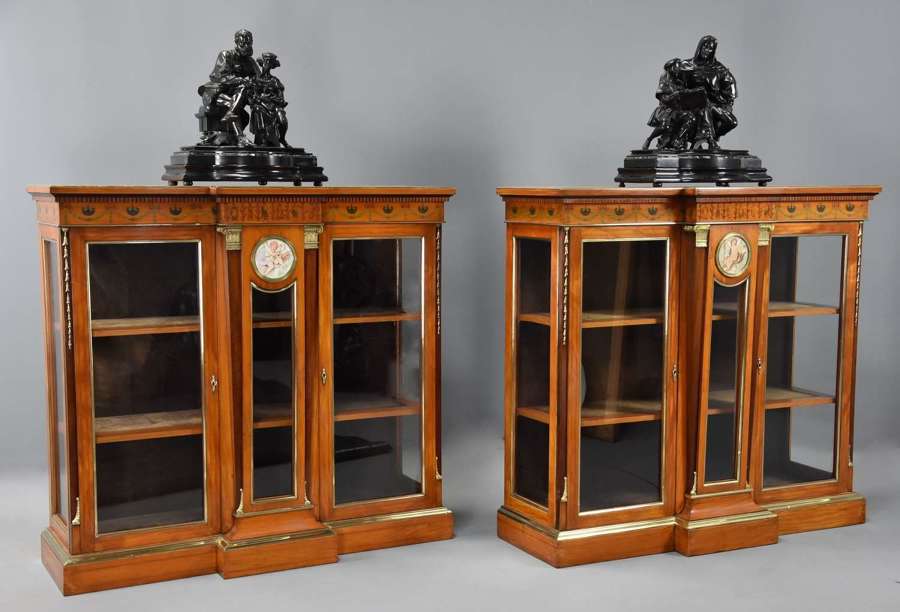 Superb pair of 19thc Exhibition quality satinwood display cabinets