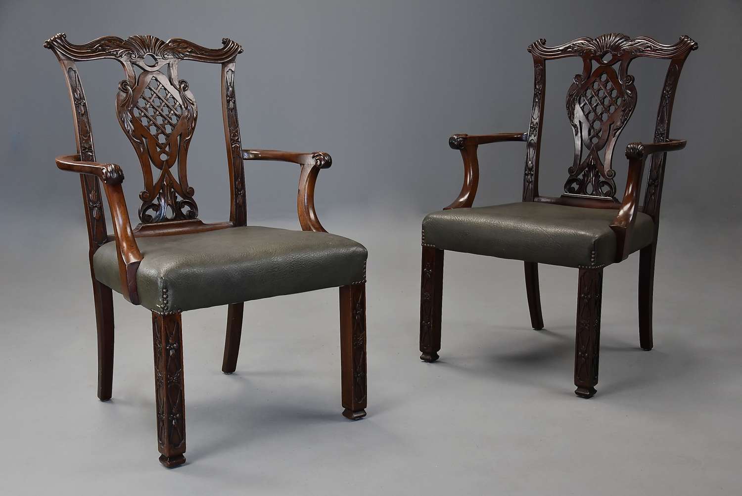 Pair of fine quality Chippendale style mahogany open armchairs