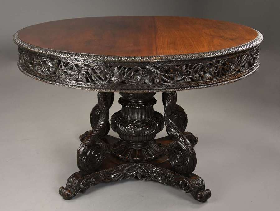 Large mid 19th century Anglo Indian padouk centre table