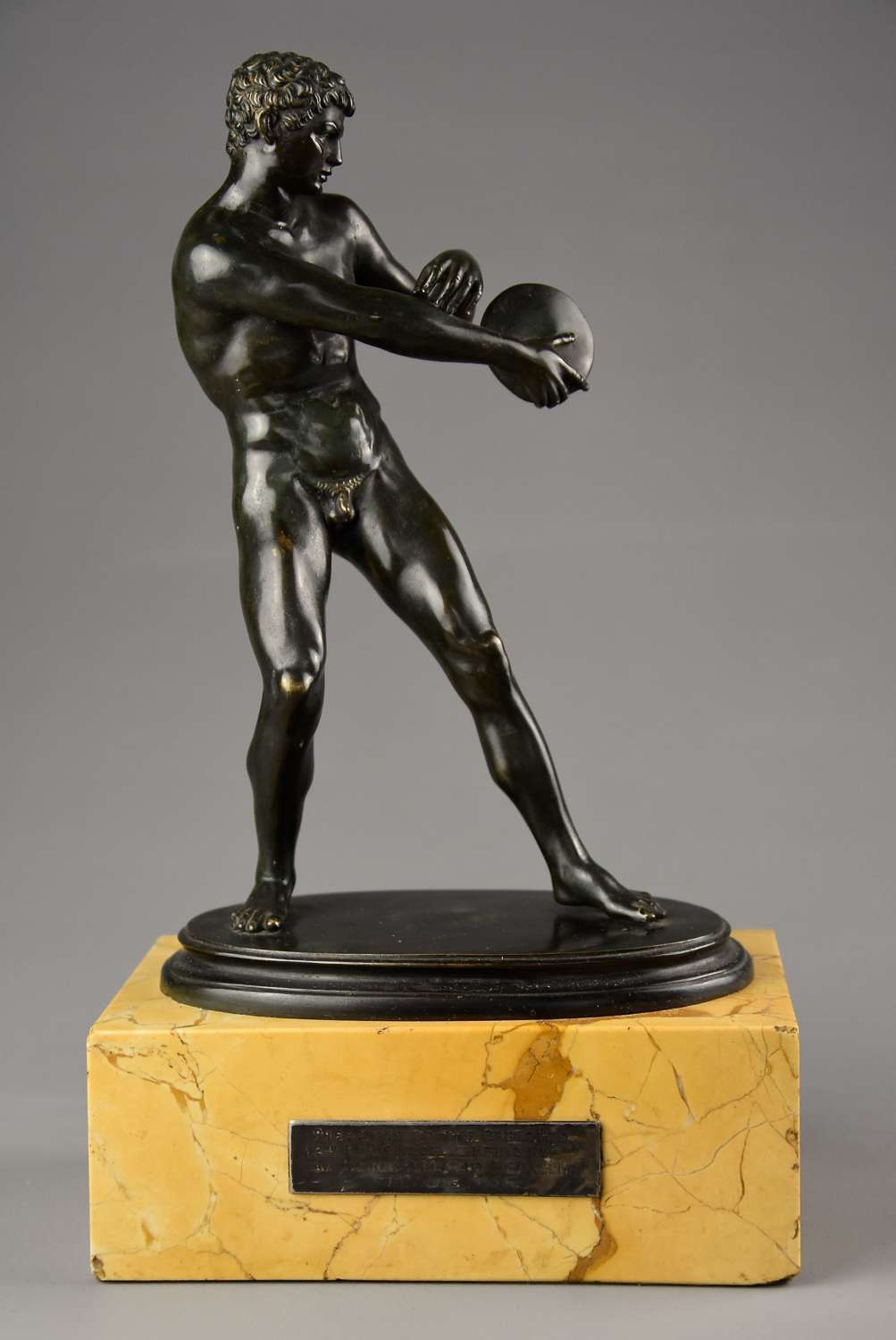 Late 19th century Italian Grand Tour bronze figure of a discus thrower