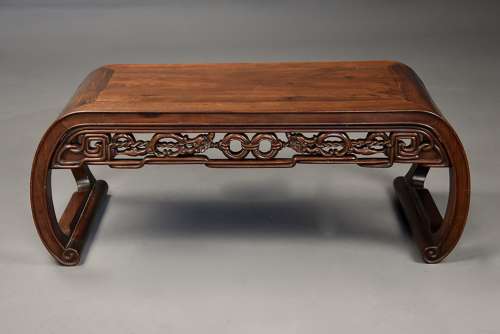 Early 20th century Chinese padouk rectangular low table
