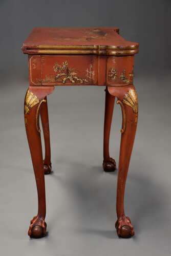 Early 20th century red lacquered Chinoiserie card or games table in the 18th century style