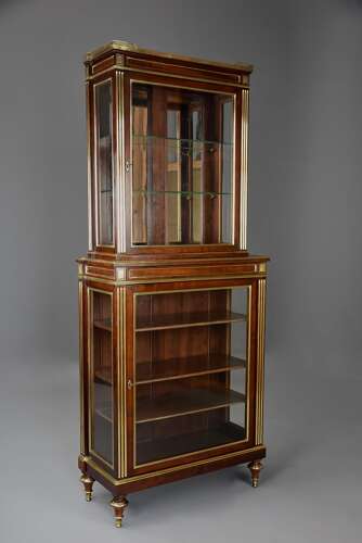 Highly decorative late 19thc French Directoire style mahogany vitrine or display cabinet