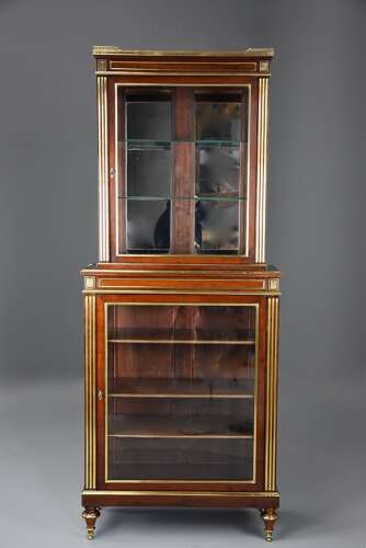 Highly decorative late 19thc French Directoire style mahogany vitrine or display cabinet