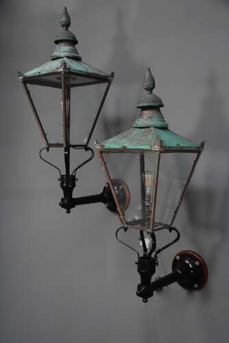 Large pair of Windsor style copper street lanterns supported on wall brackets