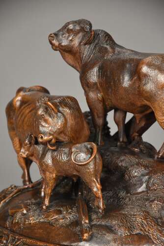 Finely carved late 19thc Black Forest linden wood cattle group, stamped ‘J HUGGLER
